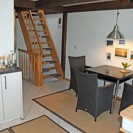 Mit Seeblick Und Sauna Goehren (Ruegen)