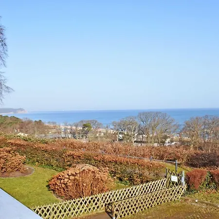 Mit Seeblick Und Sauna * Goehren (Ruegen)