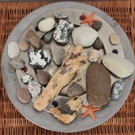 Mit Seeblick Und Sauna *