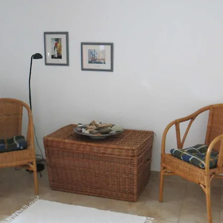 Mit Seeblick Und Sauna Δωμάτια σε οικογενειακή κατοικία *