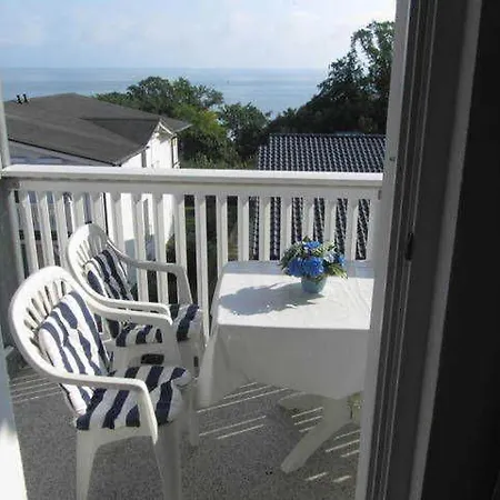 Mit Seeblick Und Sauna * Goehren (Ruegen)