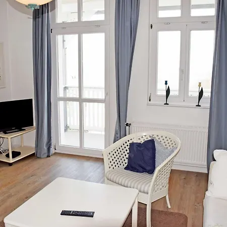 Mit Seeblick Und Sauna *